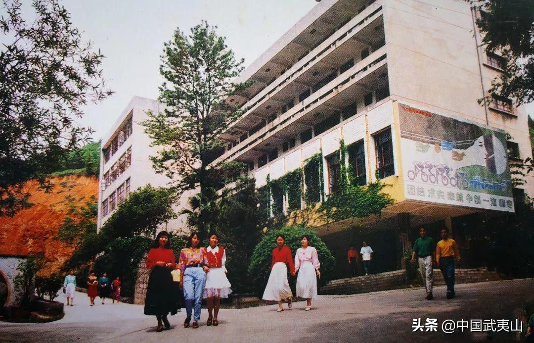 壮丽70年成就,壮丽70年视频完整版