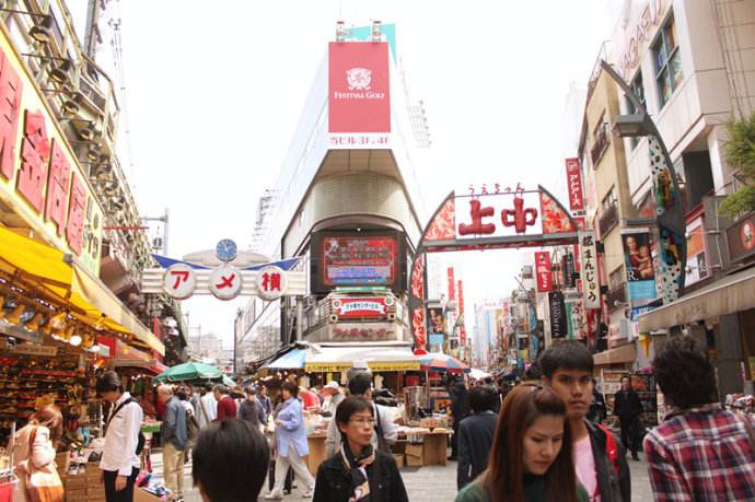 日本旅游购物必买食品,日本旅游购物必去景点