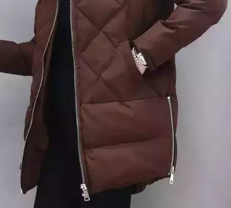 小个子面包服搭配休闲绒牛仔裤,棕色面包服穿什么裤子好看