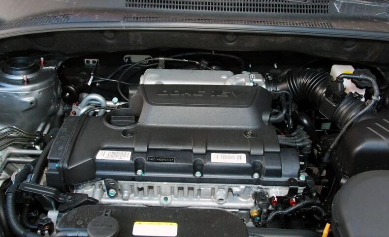 起亚狮跑老款车解释一下,4万多suv二手车