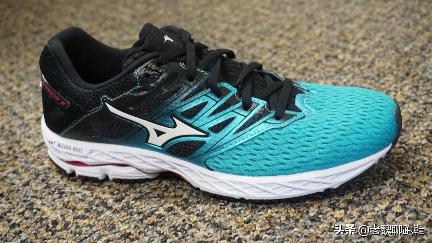 各大品牌跑鞋推荐鸿星尔克,鸿星尔克跑鞋属于什么档次