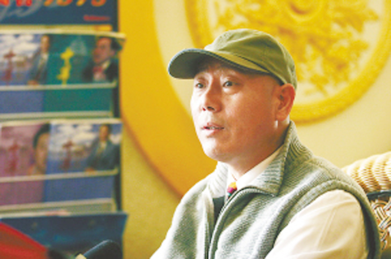 沧桑的李成儒:第二次离婚后重塑精彩人生