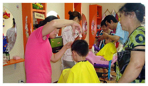 宝宝不肯理发是什么心理,宝宝不肯剃头可怎么办呢