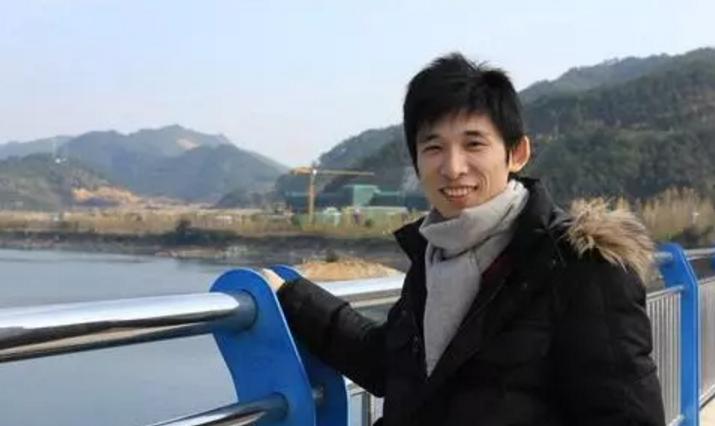 超牛男神学霸：他15岁考入交大，23岁成为阿里巴巴最年轻的高级技术专家