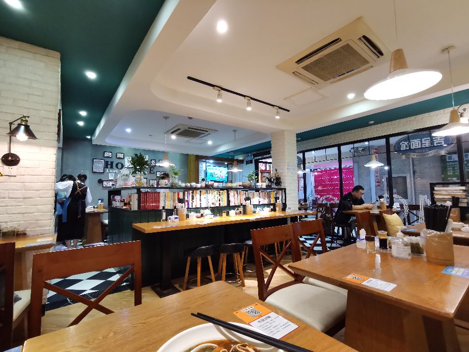 在上海吃到清真美食,在上海吃的饭还吃出眼泪