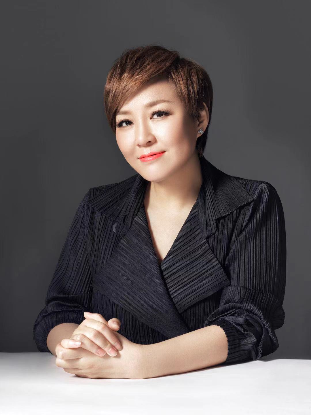 李静创业故事视频播放,李静谈女强人的心酸