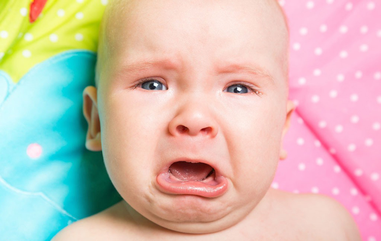 喂完奶宝宝一直打嗝怎么办,喂完奶后婴儿不停打嗝什么原因