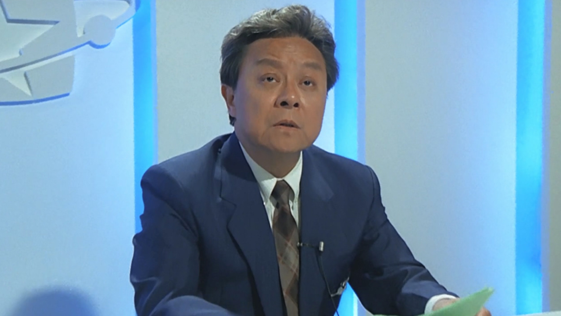 香港5位叔辈明星，本职比演戏更传奇，其中2人各有4个老婆