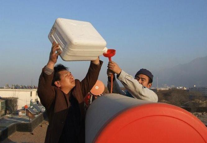 为什么农村人喜欢太阳能热水器,为何现在农村不用太阳能热水器了