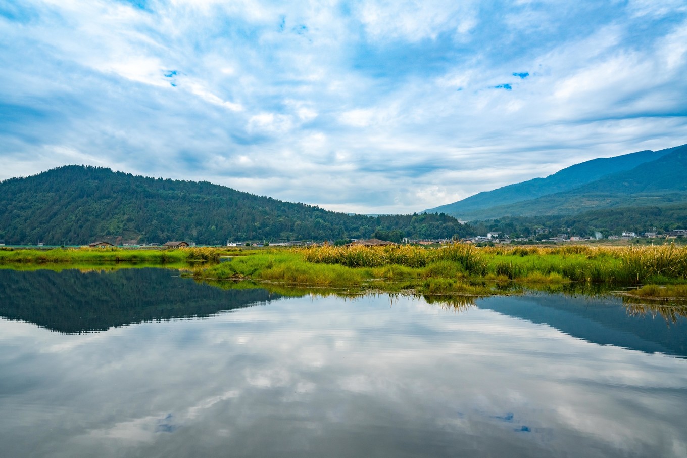 云南腾冲9月旅游攻略,云南腾冲旅游攻略秋天