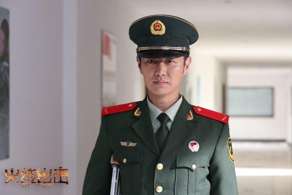 “李二牛”赵荀：拍电影时不慎坠楼，抢救3天3夜，如今怎样了？