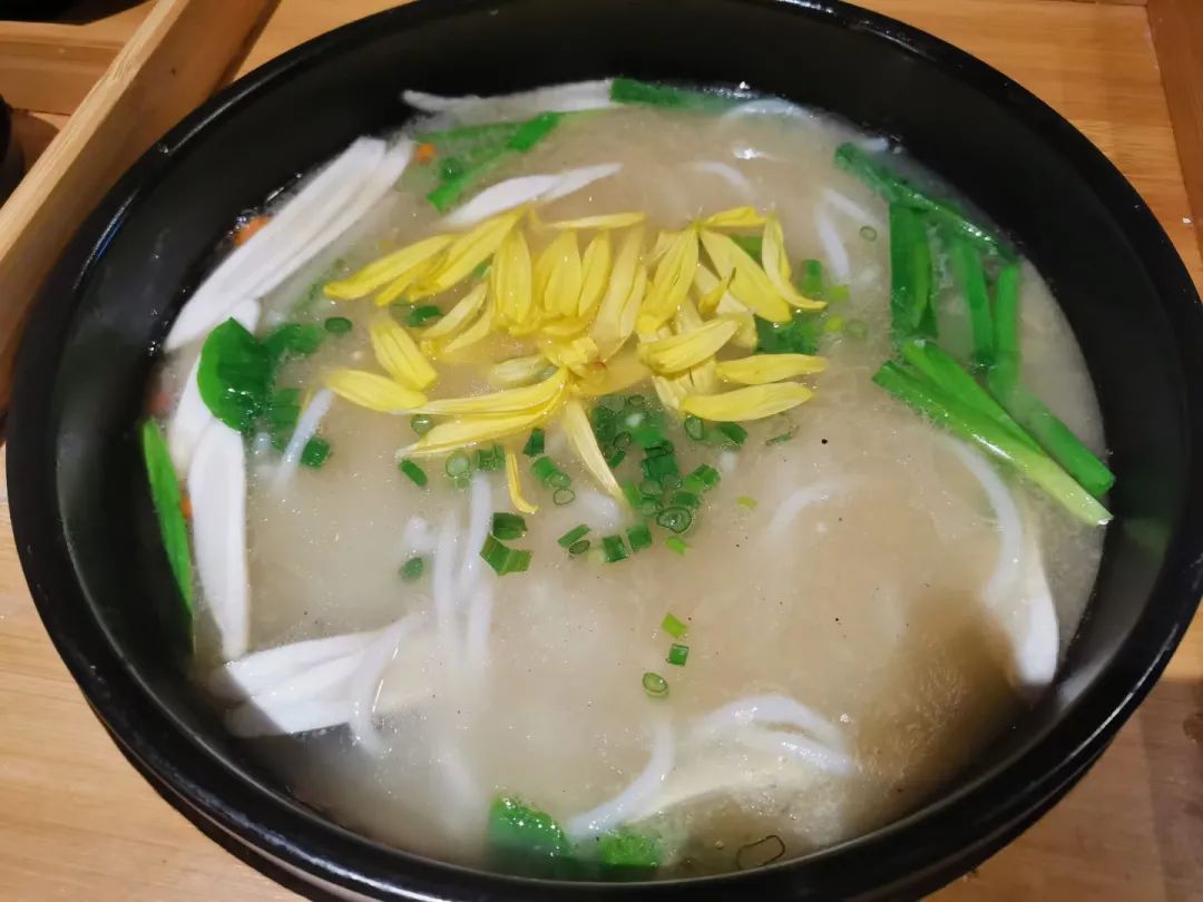 昆明一日游旅行社,昆明一日游跟团靠谱吗