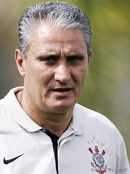 实况足球手游433阵型教练,实况足球手游3223阵型的代表教练