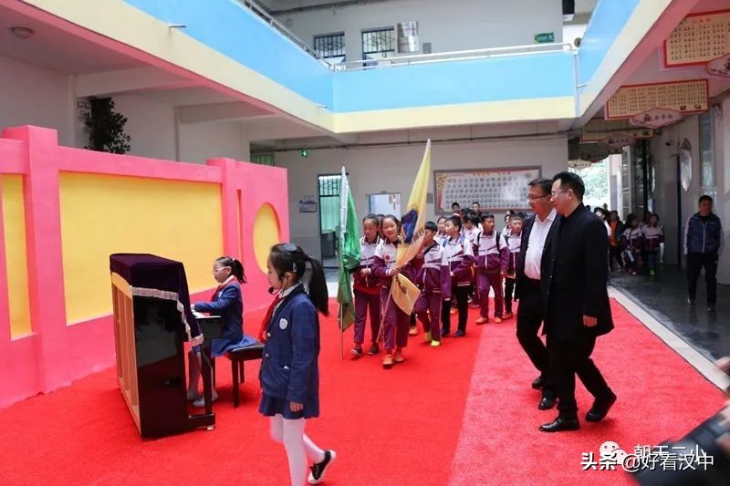 宁强北关小学足球赛,朝天二小去曾家山足球比赛