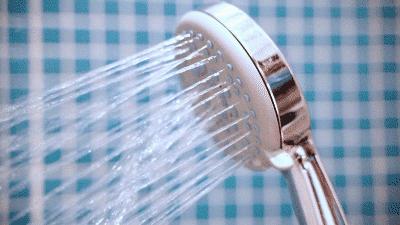 太空铝一键止水增压花洒,自动除垢花洒恒温增压花洒推荐