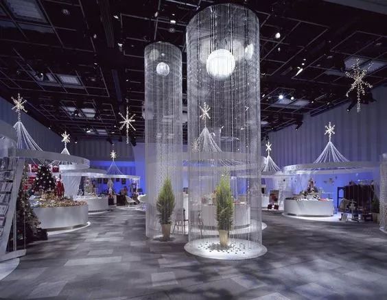 2018春夏系列灵感来源,2017圣诞橱窗设计