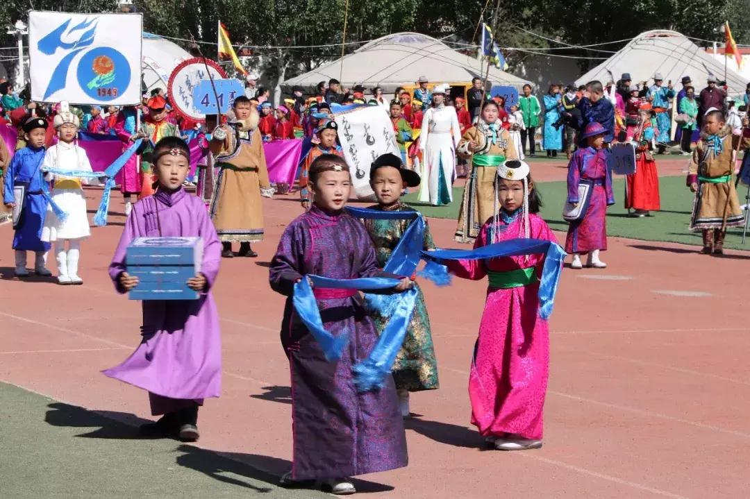 锡林郭勒盟蒙中校庆70周年,呼和浩特市蒙古族学校70周年校庆