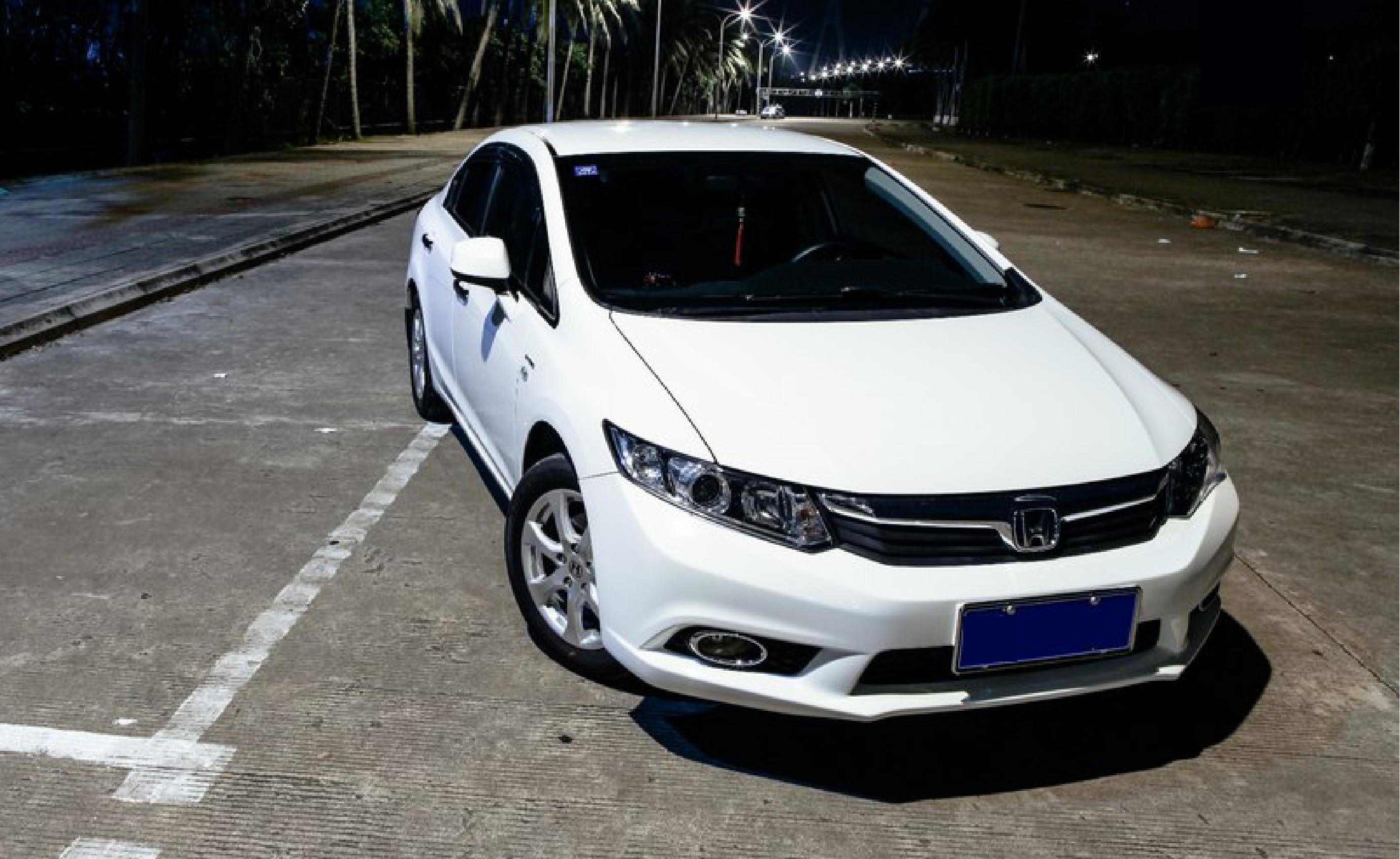 人靠衣装车靠轮胎,人靠衣装马靠鞍佛靠金装树靠皮