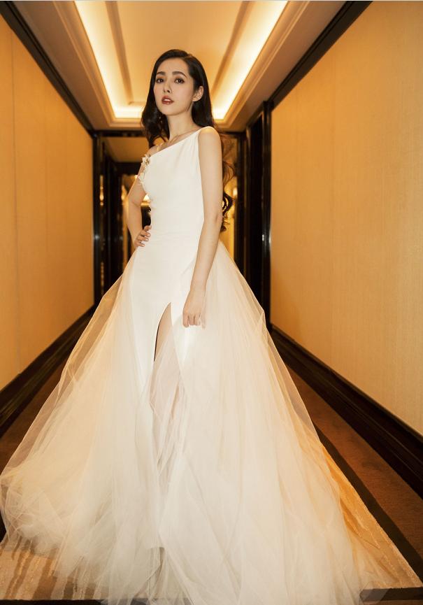 郭碧婷早期穿搭,郭碧婷婚后经历