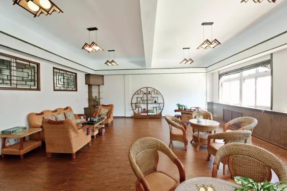 大连二十八中学地址,辽宁第一高级中学