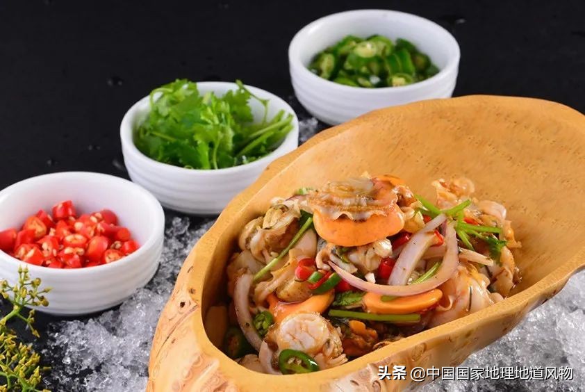 南方熟醉六月黄VS北方生腌皮皮虾,谁才是让人最爱的那口“鲜”?