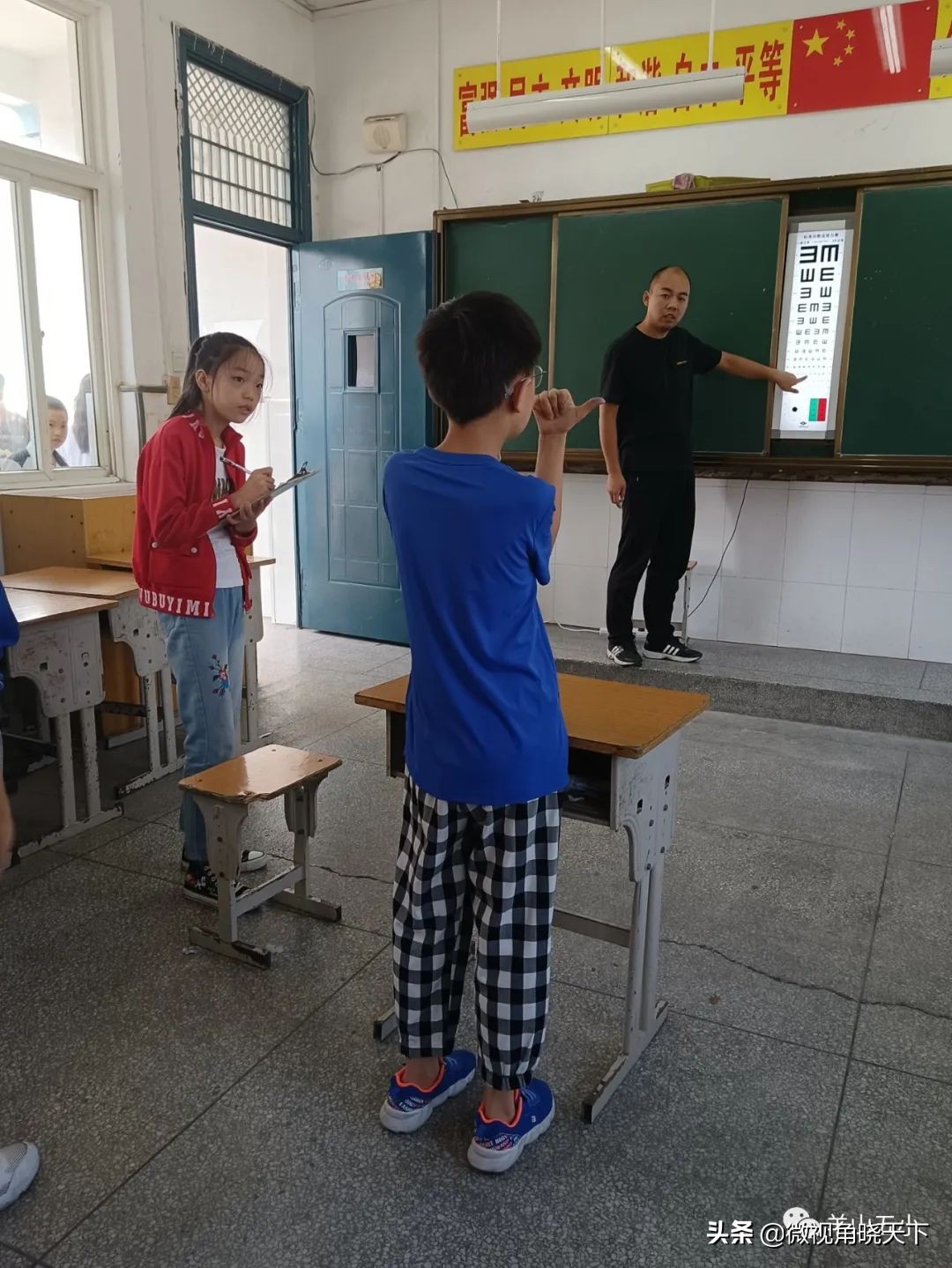 近视防控宣传月学生,近视防控宣传月小班活动