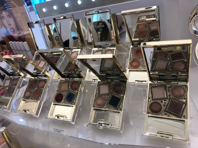 娑╄胺瑗挎鐧捐揣,涓滀含娑╄胺瑗挎鐧捐揣鍟嗗満