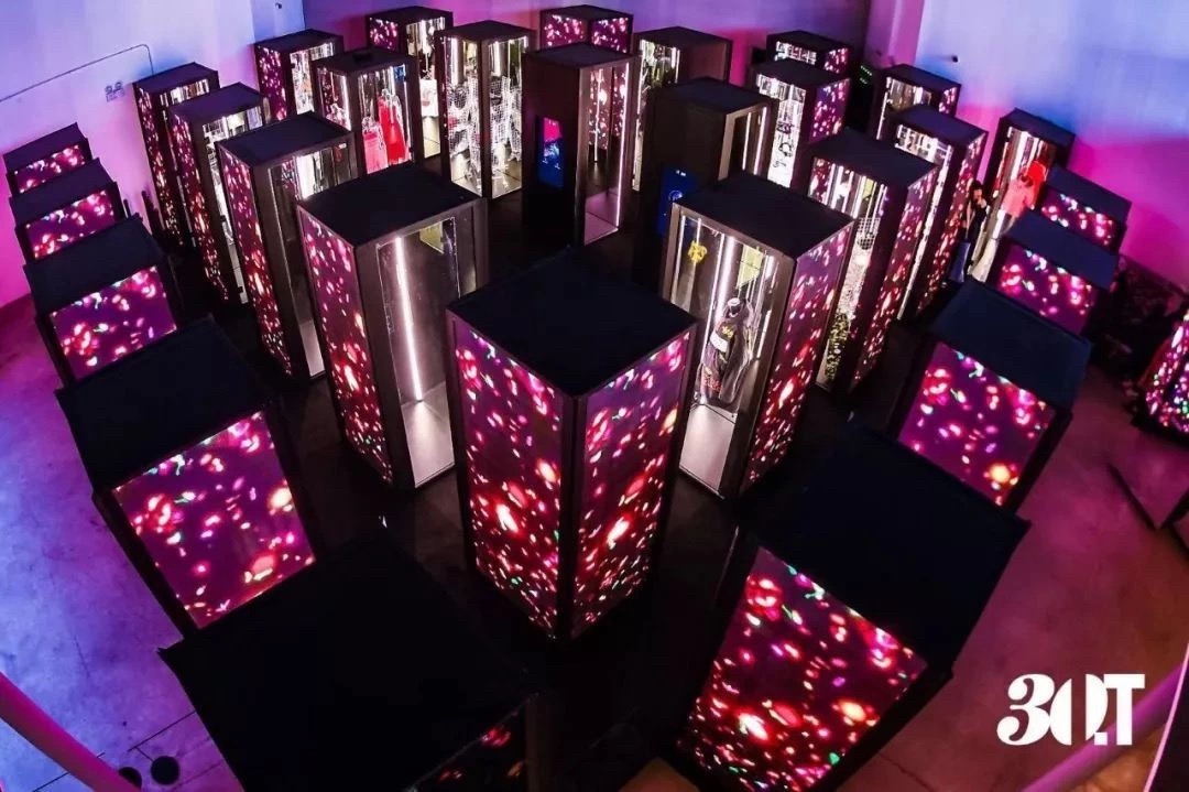 楼市风起云涌未来,香港房地产下行后哪些行业崛起