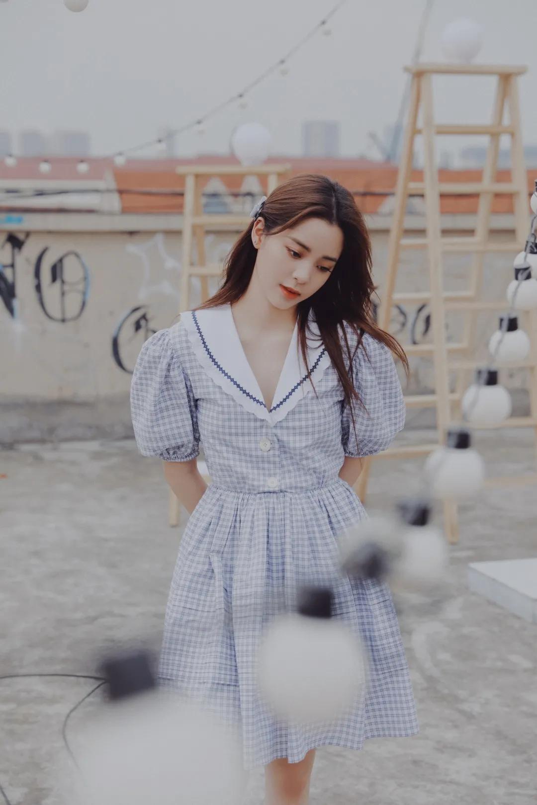 还在穿短袖吗,夏季法式泡泡袖怎么穿