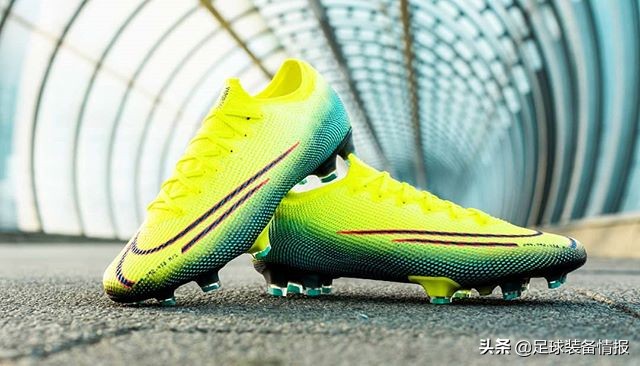 鏈懆瓒冲潧鐞冮瀷,鏈懆鎴橀澊