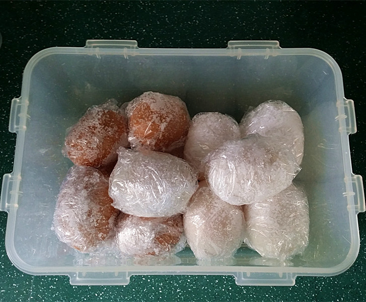 腌鸭蛋怎么腌才能流油,怎么腌鸭蛋腌的不咸还流油