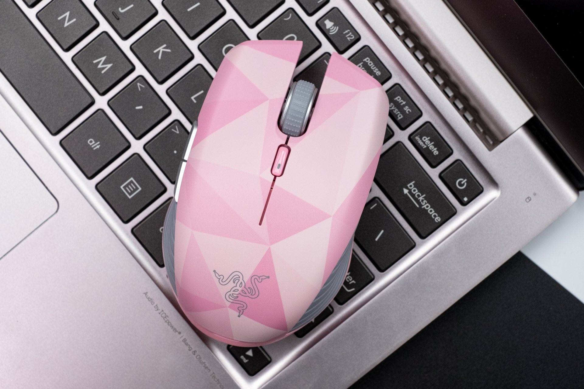 razer雷蛇刺鳞树蝰蓝牙无线双模,雷蛇razer标准版哪个颜色好看