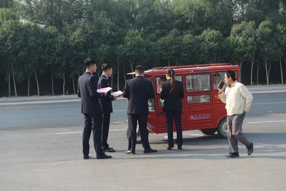 牡丹区人民法院咨询电话,法院开展综合治理执行难宣传活动