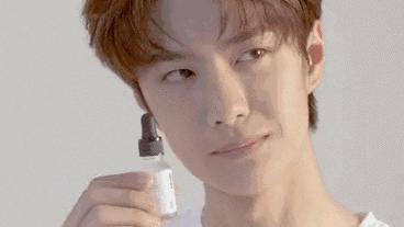 还嫌自己脸黄？推荐好用到逆天的国货精华，不到百元就能提亮肤色！