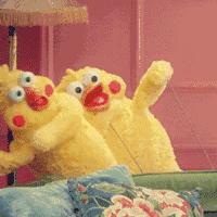 隆胸后躺着会平吗,隆胸后硅胶掉到肚子上