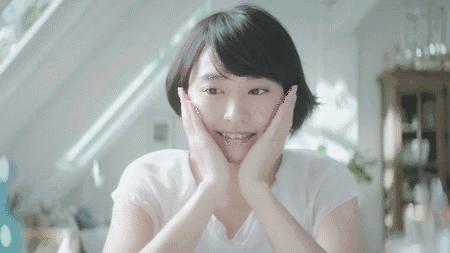 雪肌精乳液好用吗,会发光的神奇乳液