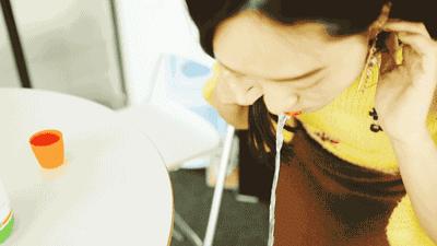 种草鸡丨惊呆了！30秒漱出扁桃体结石！