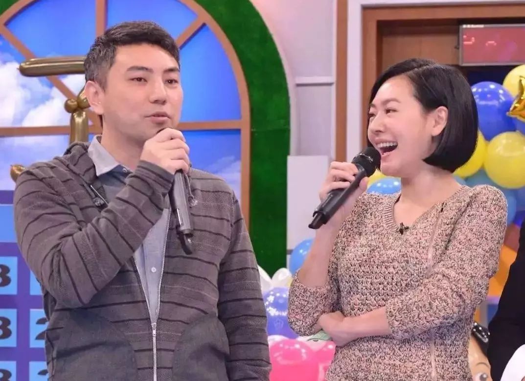 小S被分成两半的女人