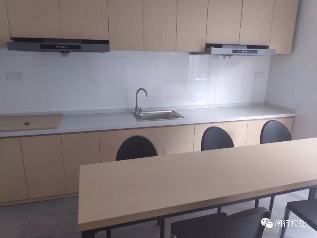 闵房泊寓上海,闵房泊寓