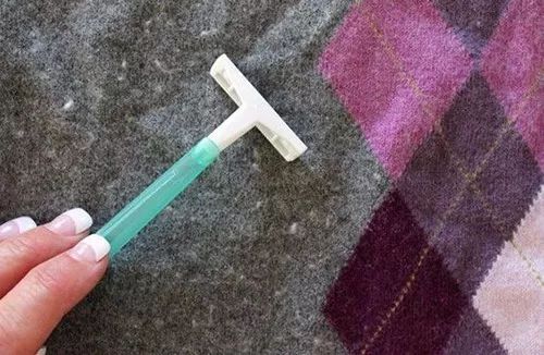 羊毛衣每次洗都缩水吗,怎么让羊毛衣不会掉毛