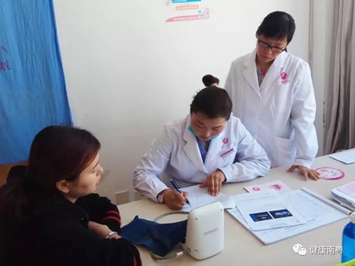 不忘初心真抓实干感恩奋进,不忘初心精准扶贫