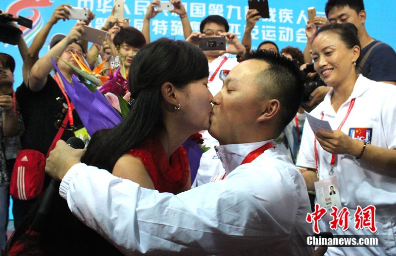 汶川地震明星发文缅怀致敬重生,汶川地震十三年回望悲痛致敬重生