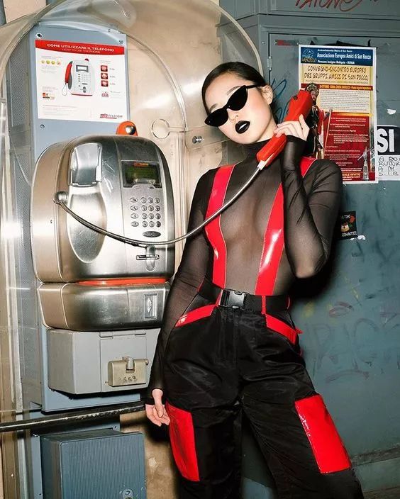 圆圆脸大眼睛好看吗,圆圆脸大大的眼睛