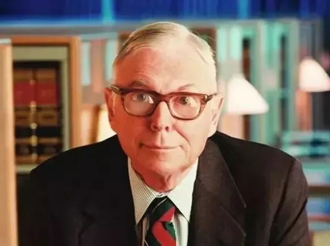 查理芒格最聪明的一件事,查理芒格的逆向思考