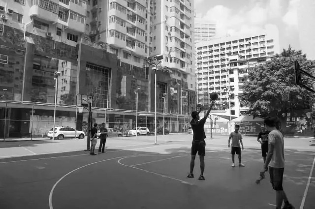 张敬轩美食一条街在哪,张敬轩之前住的地方