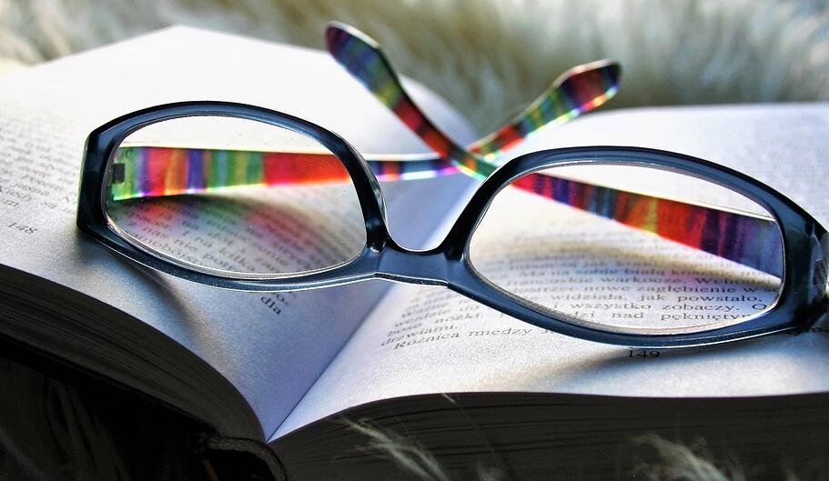 成熟的人不会把情绪发朋友圈,成熟的人不会这样去爱别人说的话