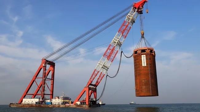 这座“中国桥”,体现了一种精神、一种能力、一种志气!