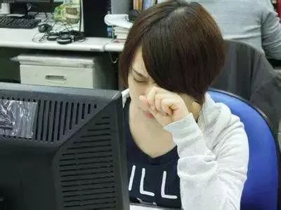 医学科普为了你的健康,电脑屏幕太高对颈椎的危害