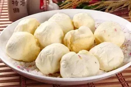 刘烨旅游,刘烨一家四口出游