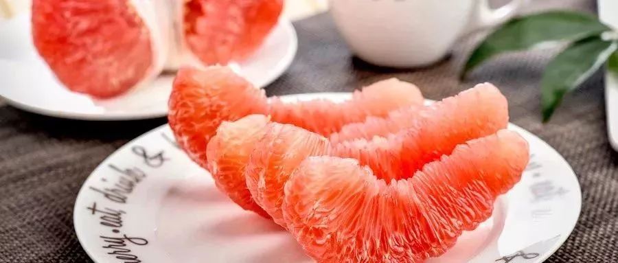 衣服鞋子发黄有污渍,衣服鞋子泛黄怎么办